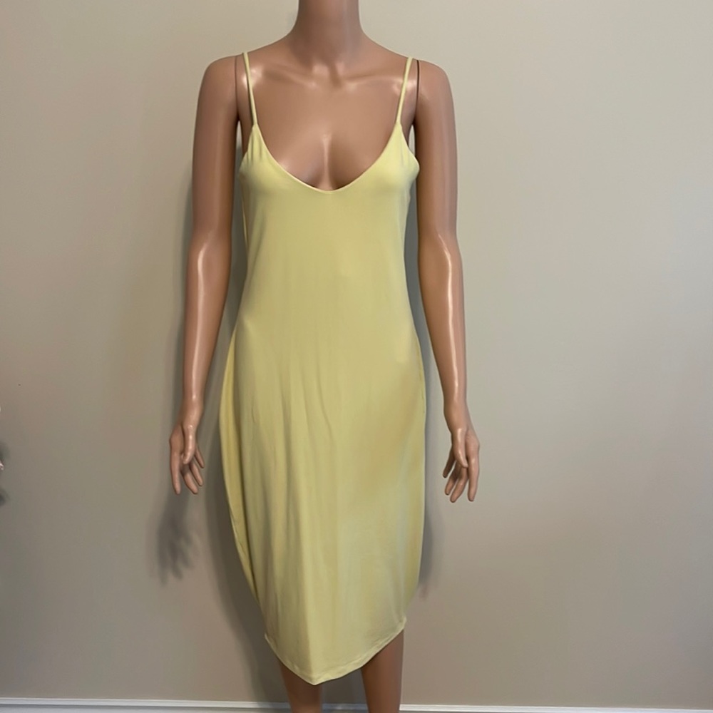 Susana Monaco pale yellow summer dress size L